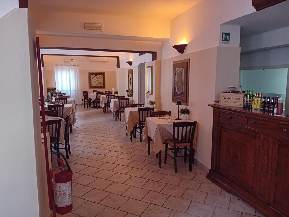 Locanda Il Portone San Colombano al Lambro Esterno foto