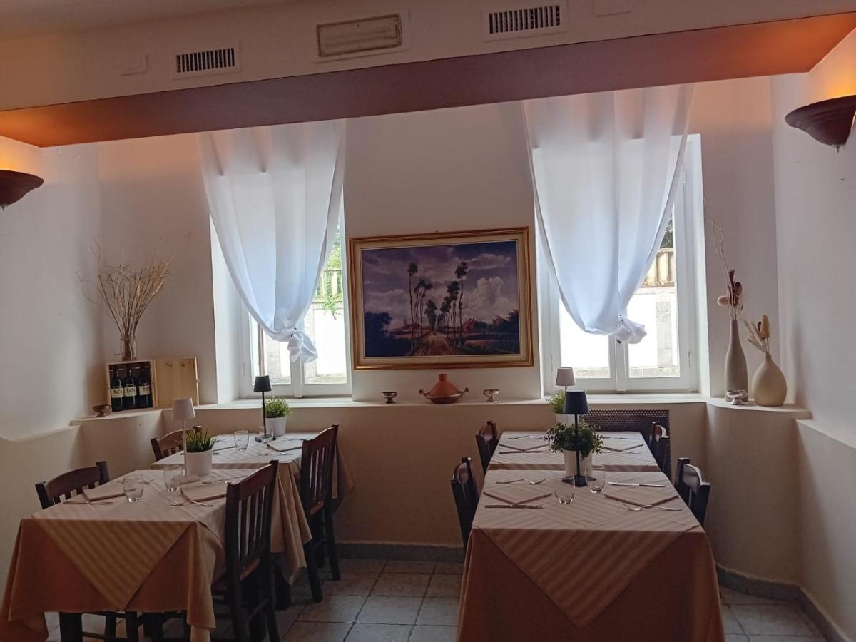 Locanda Il Portone San Colombano al Lambro Esterno foto
