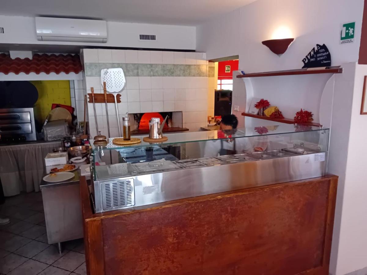 Locanda Il Portone San Colombano al Lambro Esterno foto