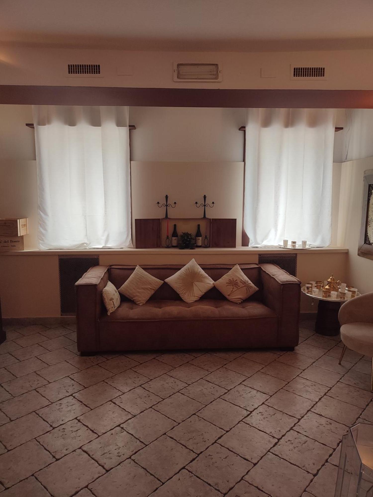 Locanda Il Portone San Colombano al Lambro Esterno foto